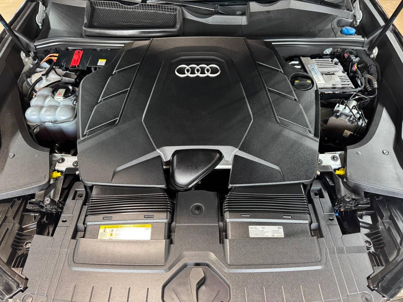 Audi Q8 Premium Plus 55 TFSI quattro 2019