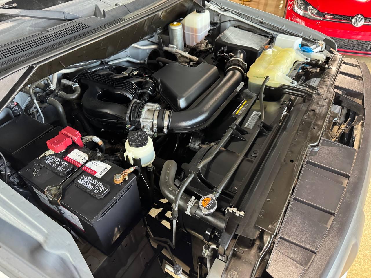 Nissan NV Cargo NV1500 Standard Roof V6 SV 2017