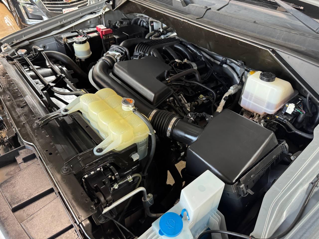 Nissan NV Cargo NV1500 Standard Roof V6 SV 2017