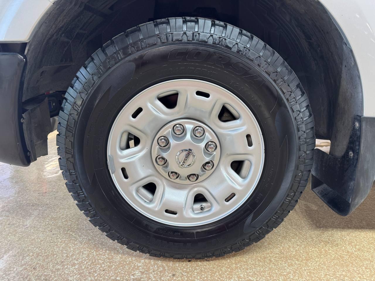 Nissan NV Cargo NV1500 Standard Roof V6 SV 2017