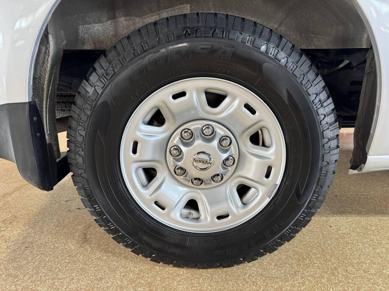 Nissan NV Cargo NV1500 Standard Roof V6 SV 2017