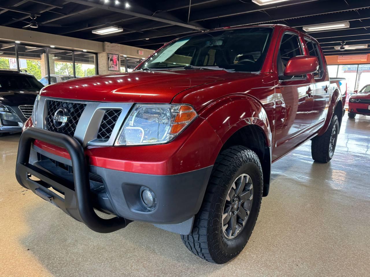 Nissan Frontier Crew Cab 4x4 PRO-4X Auto 2017