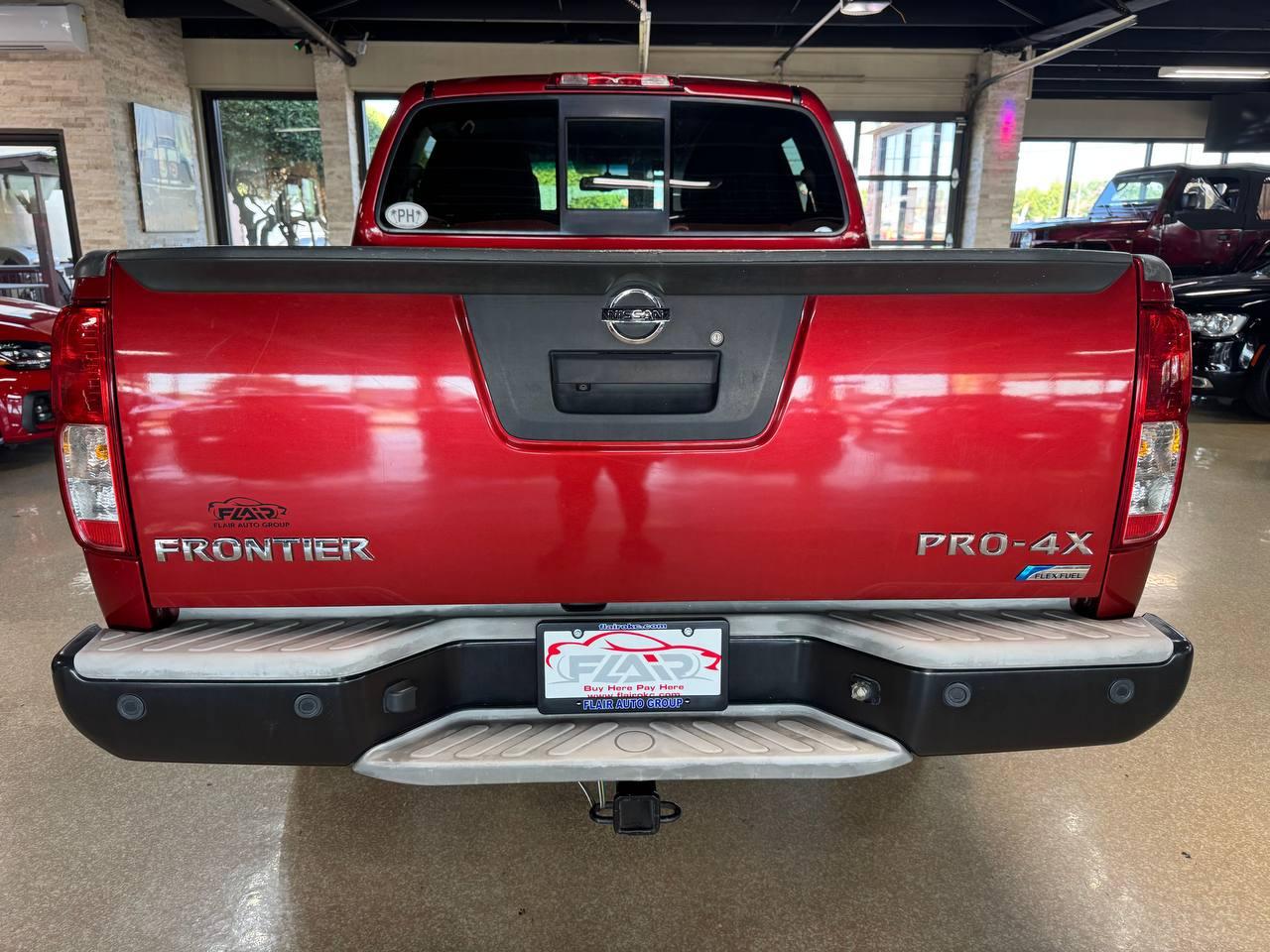 Nissan Frontier Crew Cab 4x4 PRO-4X Auto 2017