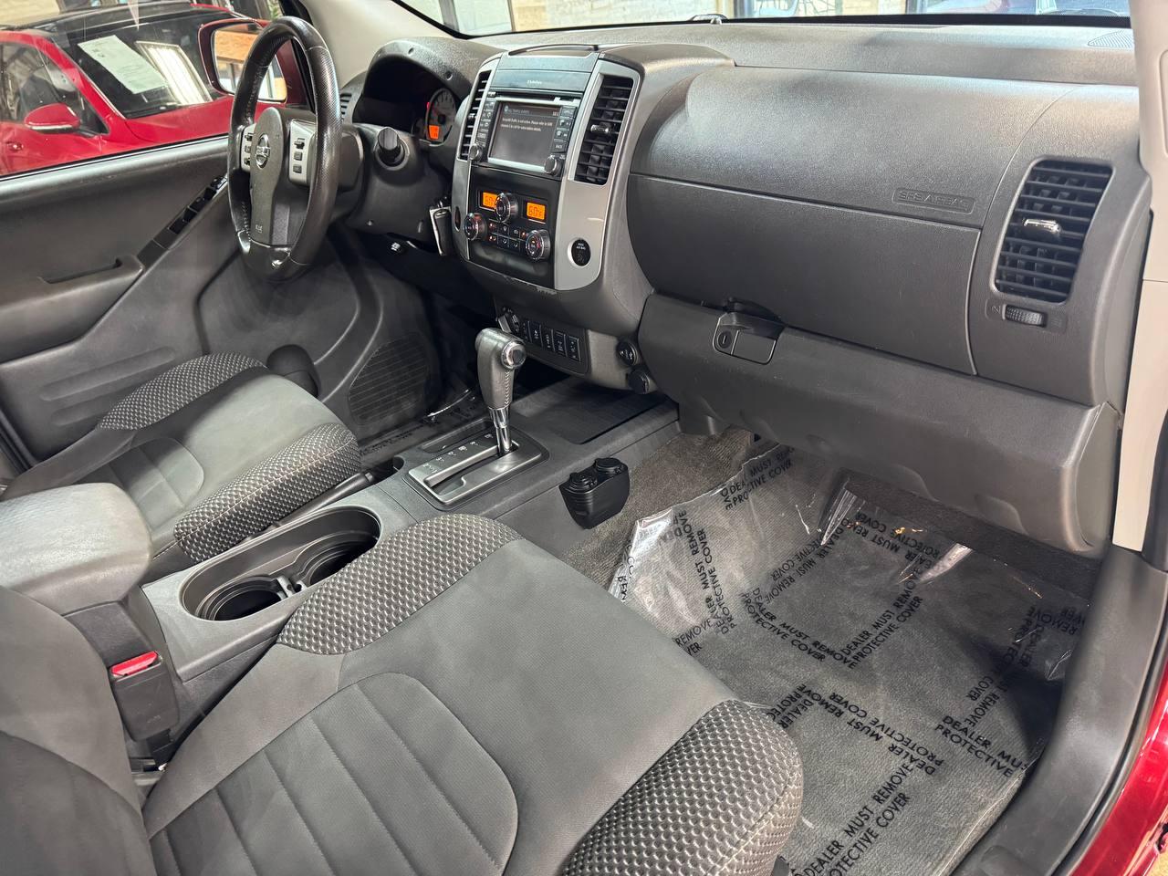 Nissan Frontier Crew Cab 4x4 PRO-4X Auto 2017