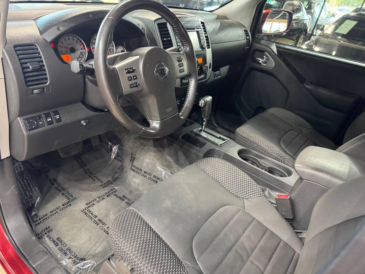 Nissan Frontier Crew Cab 4x4 PRO-4X Auto 2017