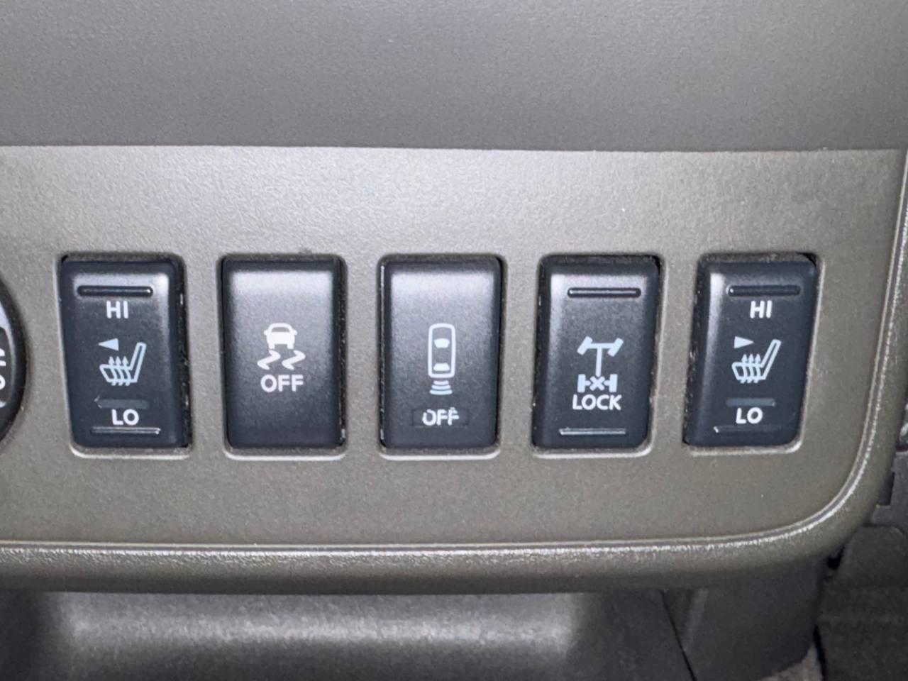 Nissan Frontier Crew Cab 4x4 PRO-4X Auto 2017