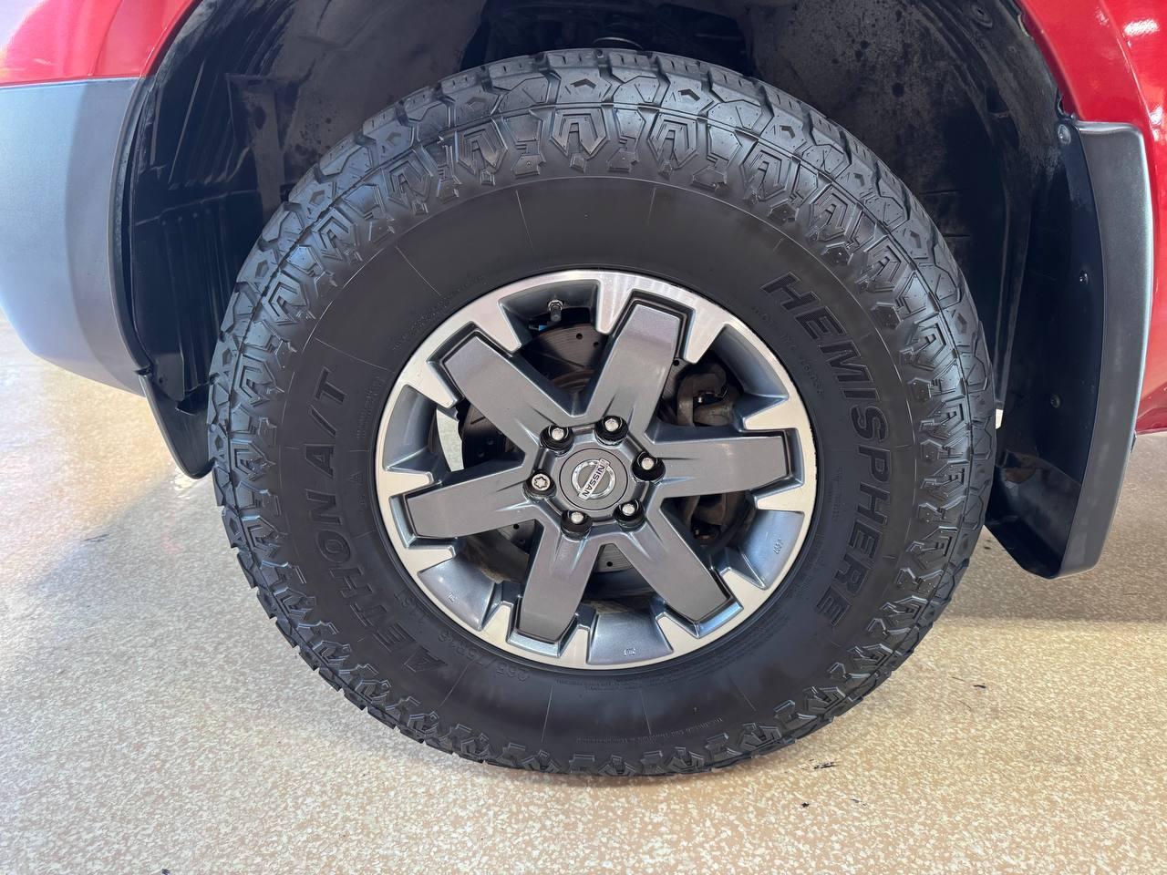 Nissan Frontier Crew Cab 4x4 PRO-4X Auto 2017