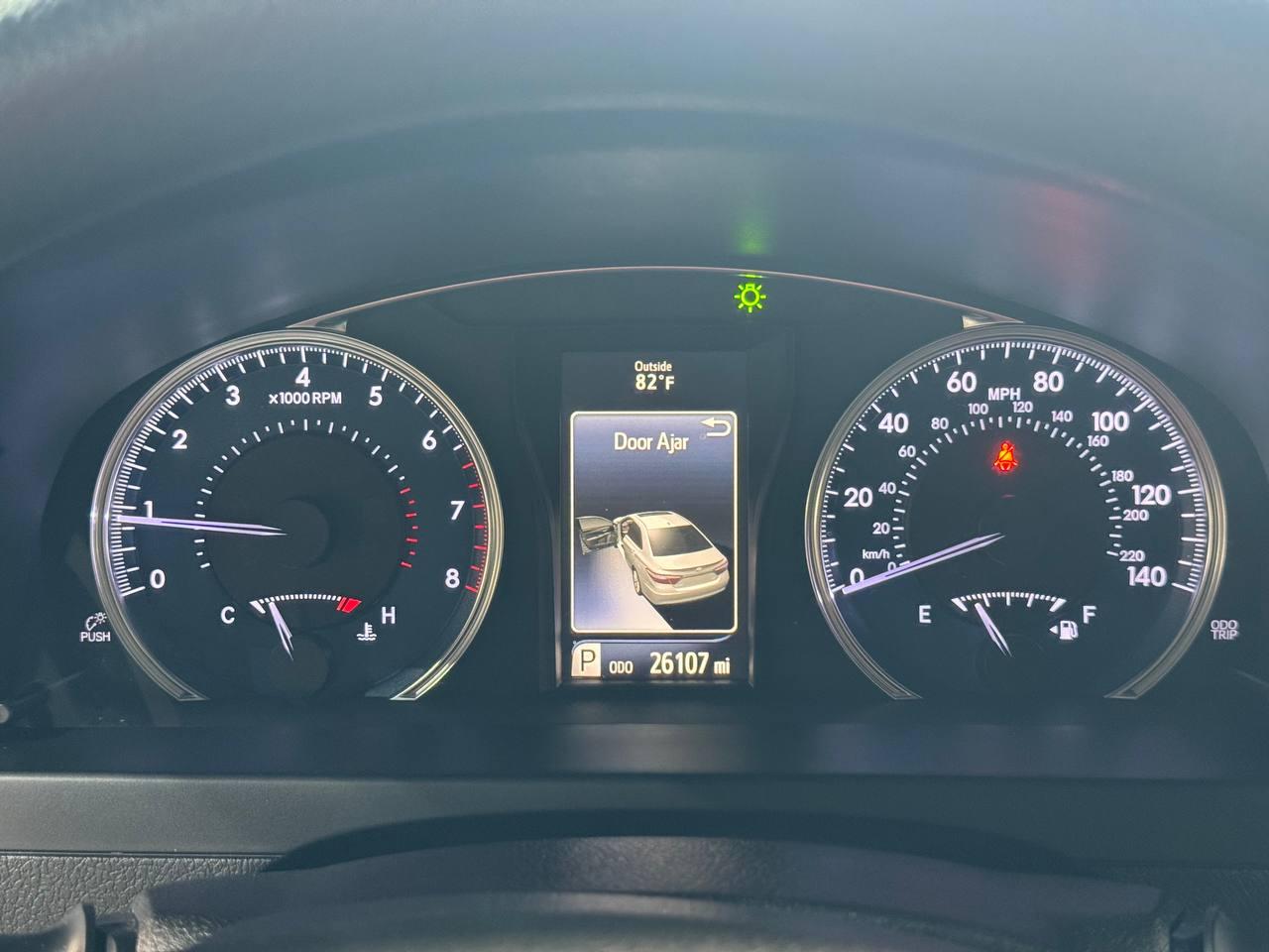 Toyota Camry XLE Auto (Natl) 2017