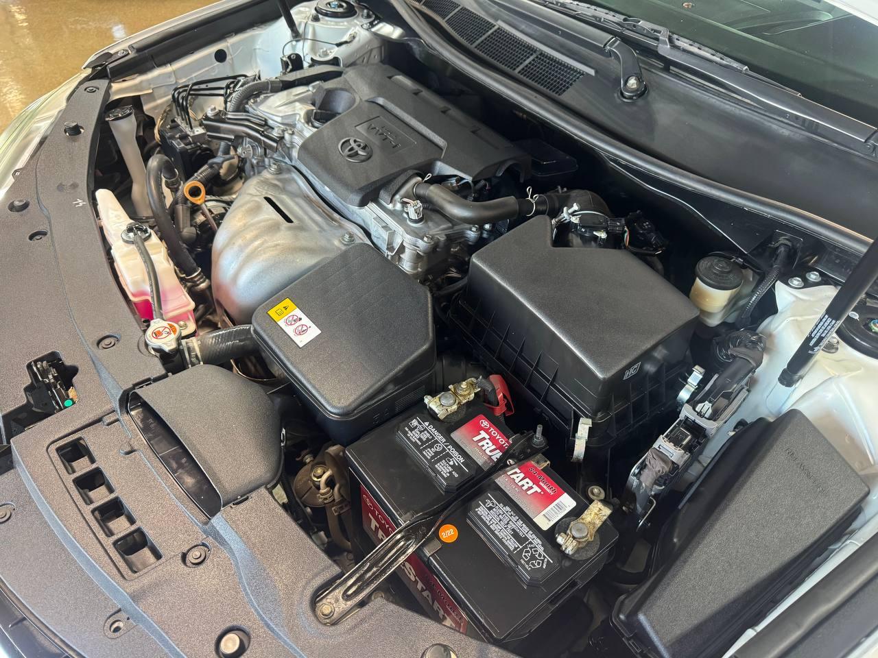 Toyota Camry XLE Auto (Natl) 2017