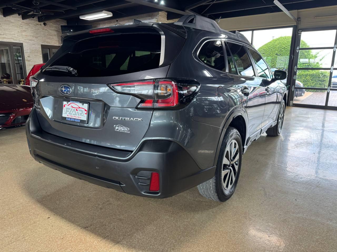 Subaru Outback Premium CVT 2021