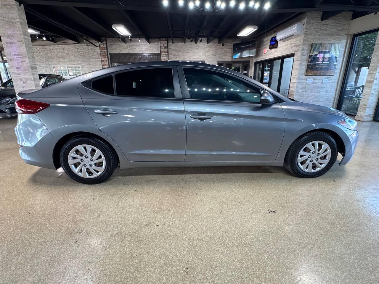 Hyundai Elantra SE 2.0L Auto (Ulsan) *Ltd Avail* 2017