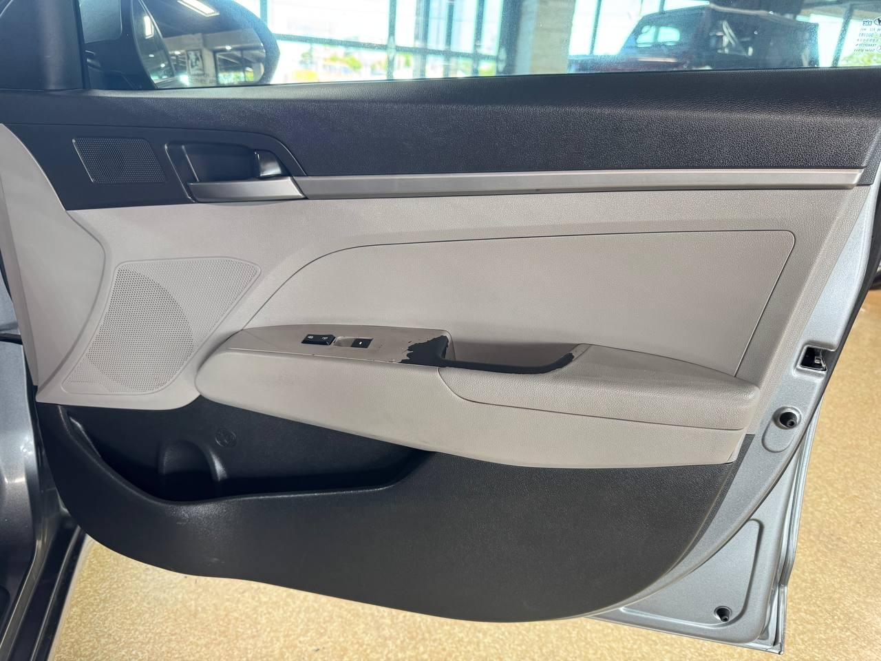 Hyundai Elantra SE 2.0L Auto (Ulsan) *Ltd Avail* 2017