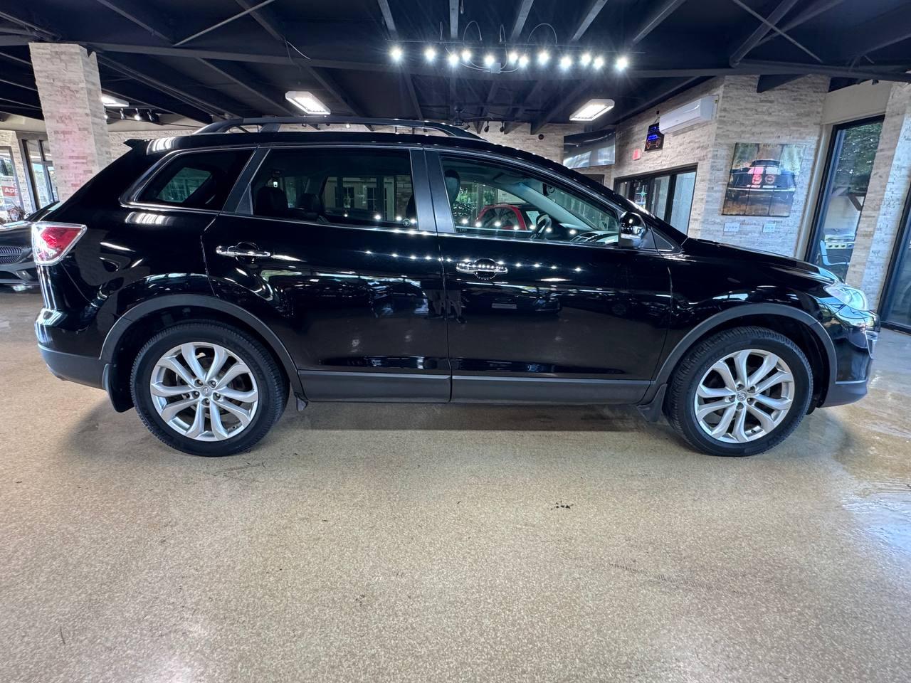 Mazda CX-9 AWD 4dr Grand Touring 2011