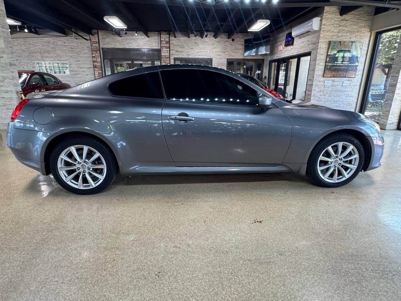 Infiniti G37 Coupe 2dr x AWD 2012
