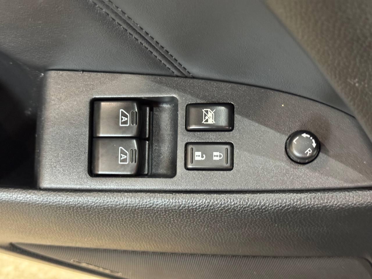 Infiniti G37 Coupe 2dr x AWD 2012