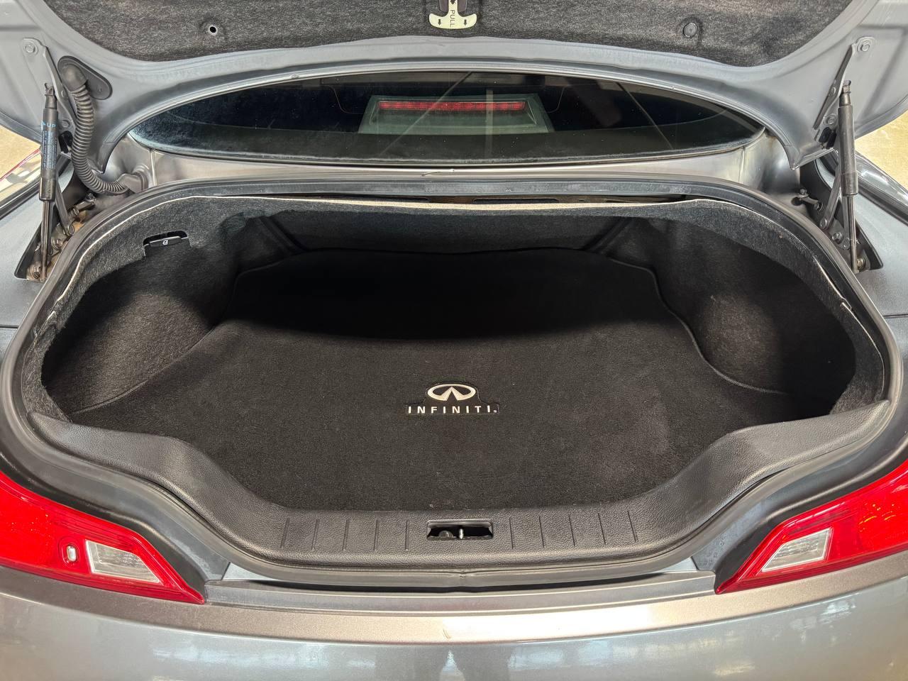 Infiniti G37 Coupe 2dr x AWD 2012