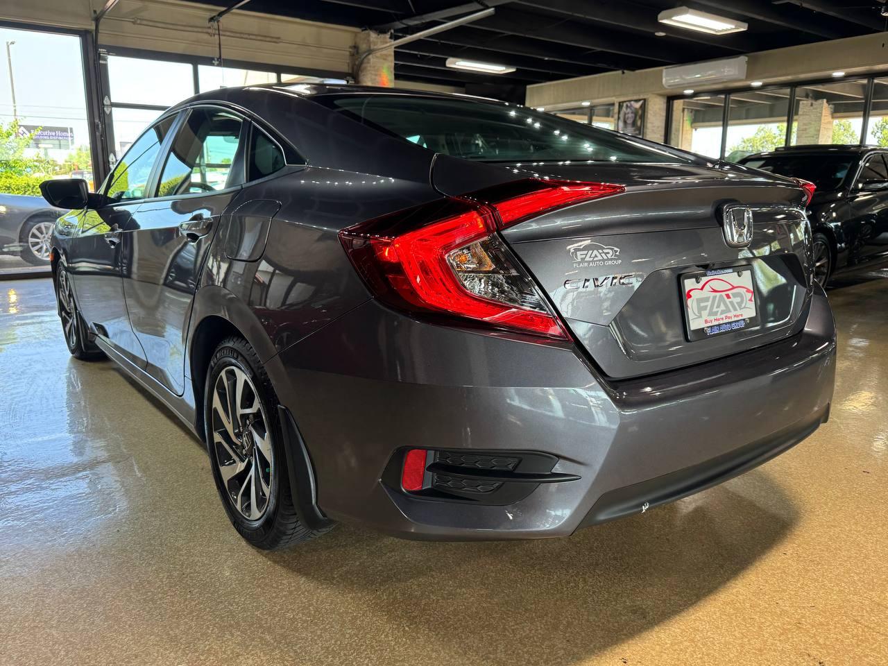 Honda Civic Sedan 4dr CVT EX w/Honda Sensing 2016