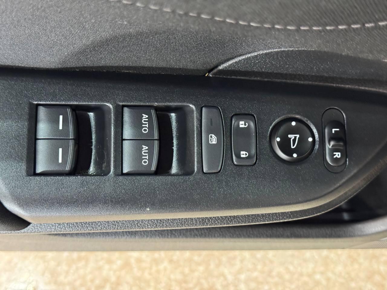 Honda Civic Sedan 4dr CVT EX w/Honda Sensing 2016
