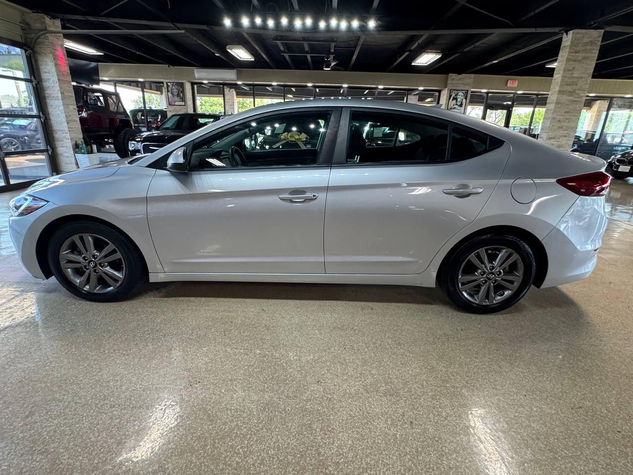 Hyundai Elantra SEL 2.0L Auto (Alabama) 2018