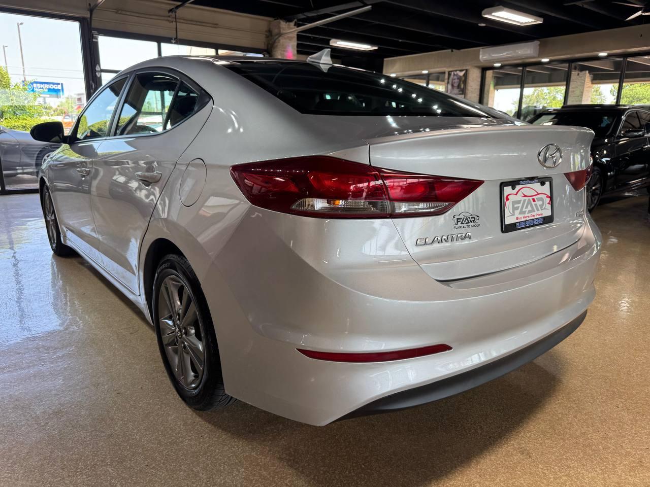 Hyundai Elantra SEL 2.0L Auto (Alabama) 2018