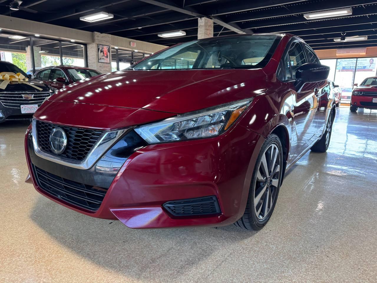 Nissan Versa SR CVT 2020