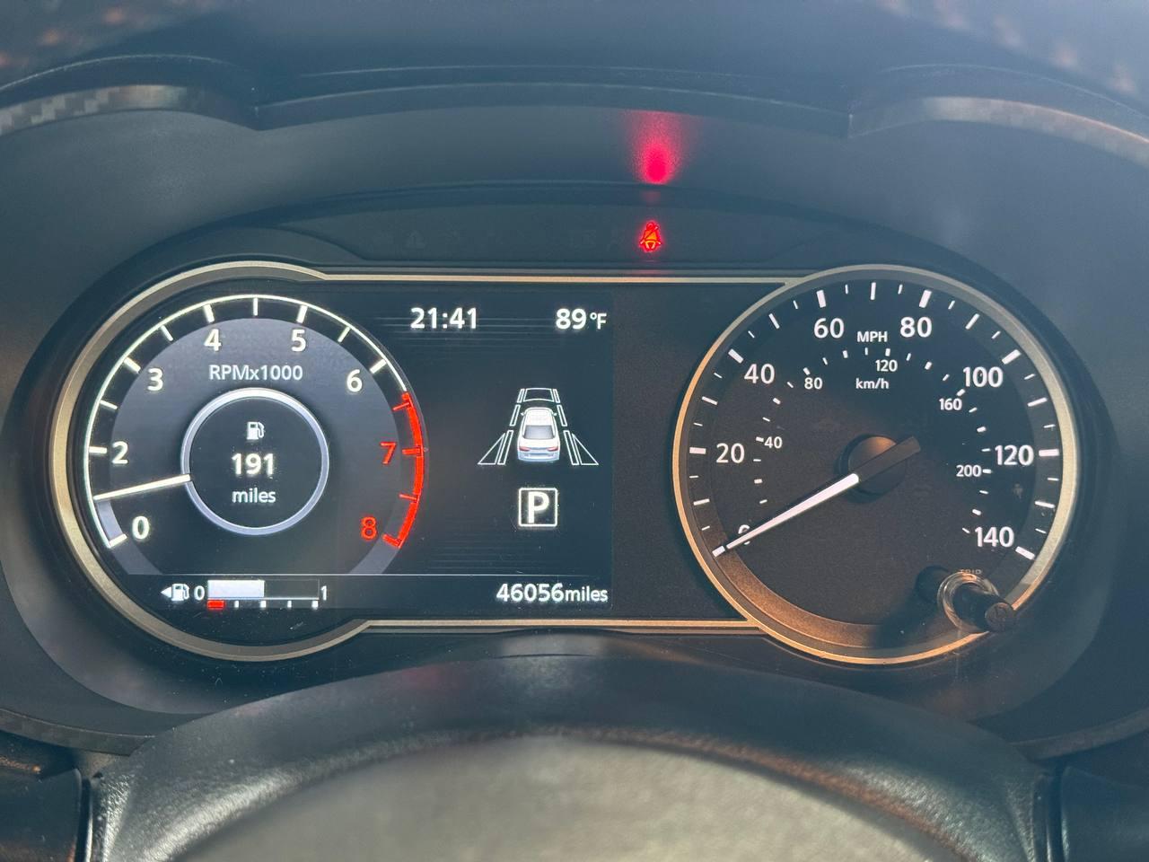 Nissan Versa SR CVT 2020
