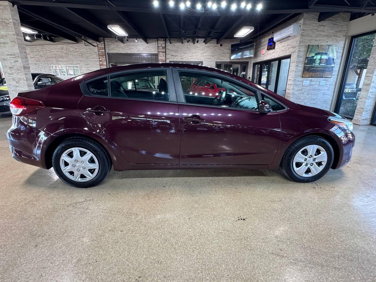 Kia Forte LX Auto 2017