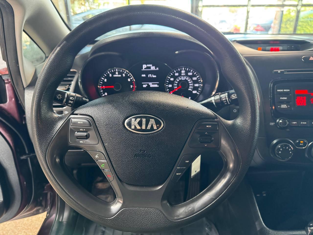 Kia Forte LX Auto 2017