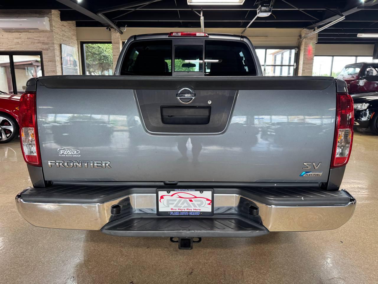 Nissan Frontier Crew Cab 4x2 SV V6 Auto 2018