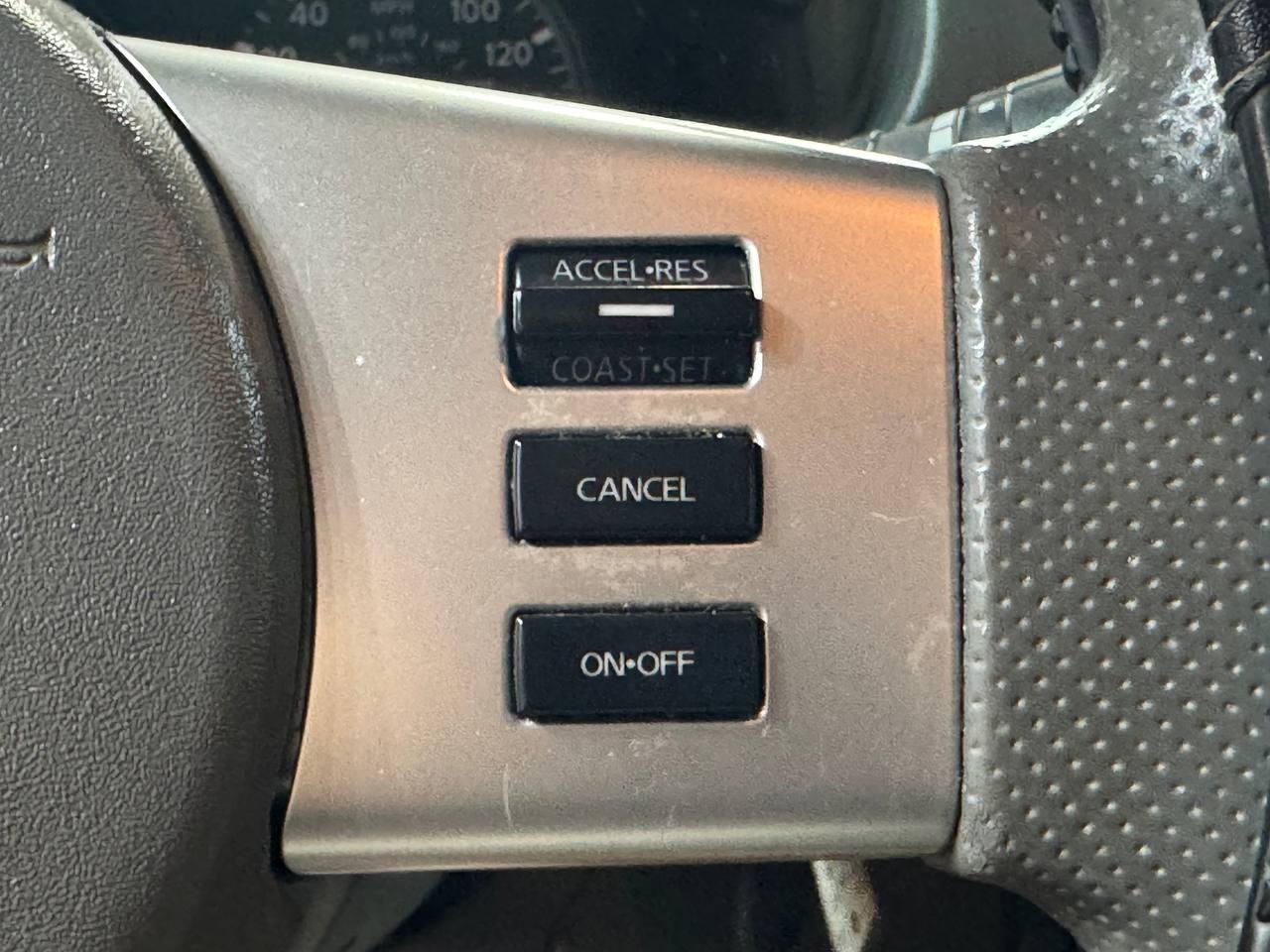 Nissan Frontier Crew Cab 4x2 SV V6 Auto 2018