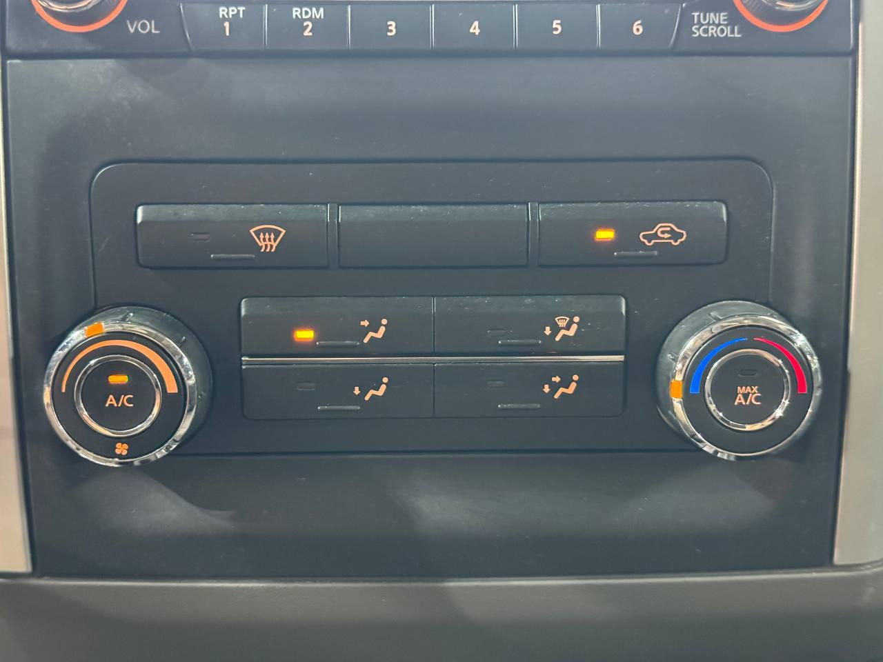 Nissan Frontier Crew Cab 4x2 SV V6 Auto 2018