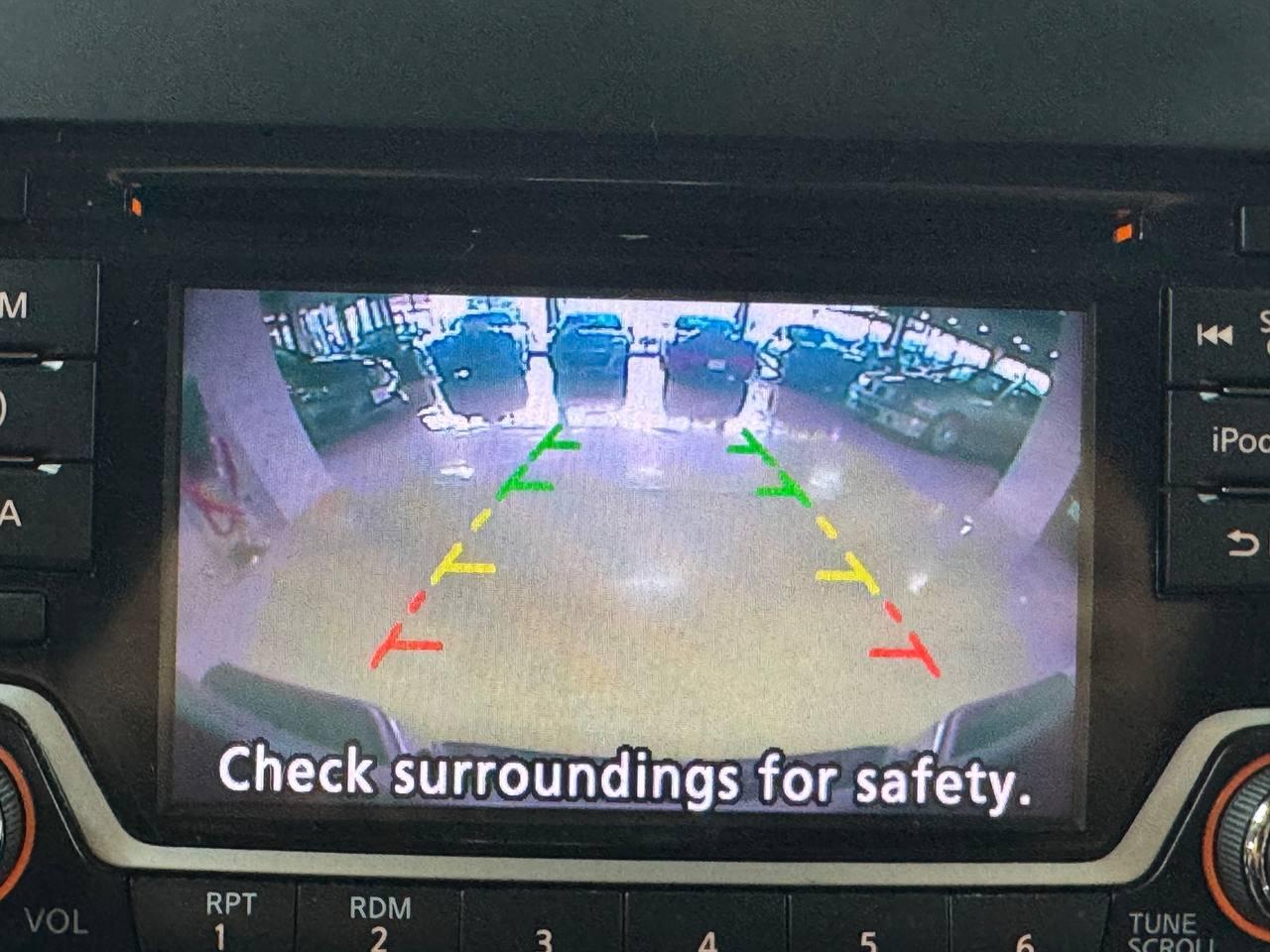 Nissan Frontier Crew Cab 4x2 SV V6 Auto 2018