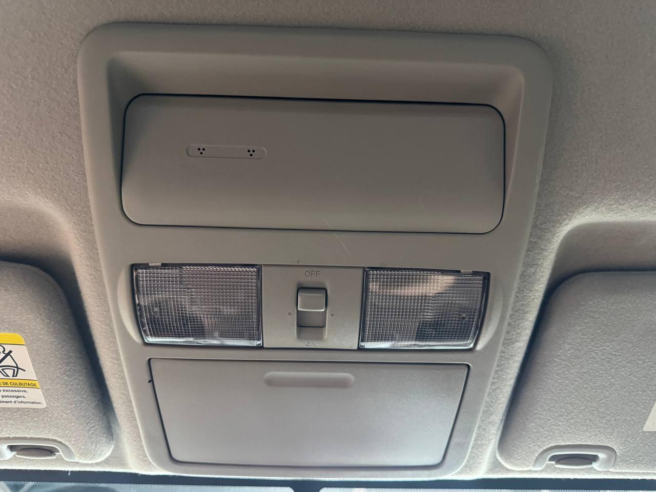 Nissan Frontier Crew Cab 4x2 SV V6 Auto 2018