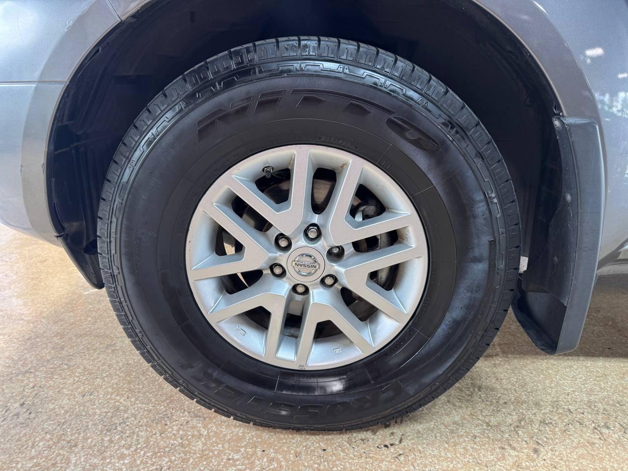 Nissan Frontier Crew Cab 4x2 SV V6 Auto 2018