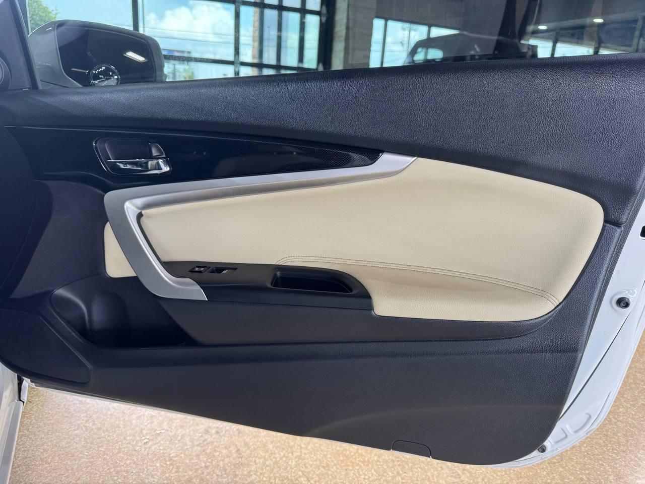 Honda Accord Cpe 2dr I4 Auto EX-L 2013