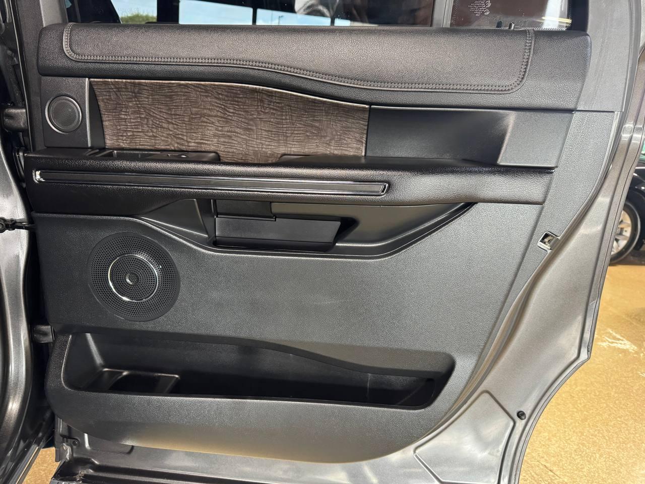Ford Expedition Max Limited 4x2 2018