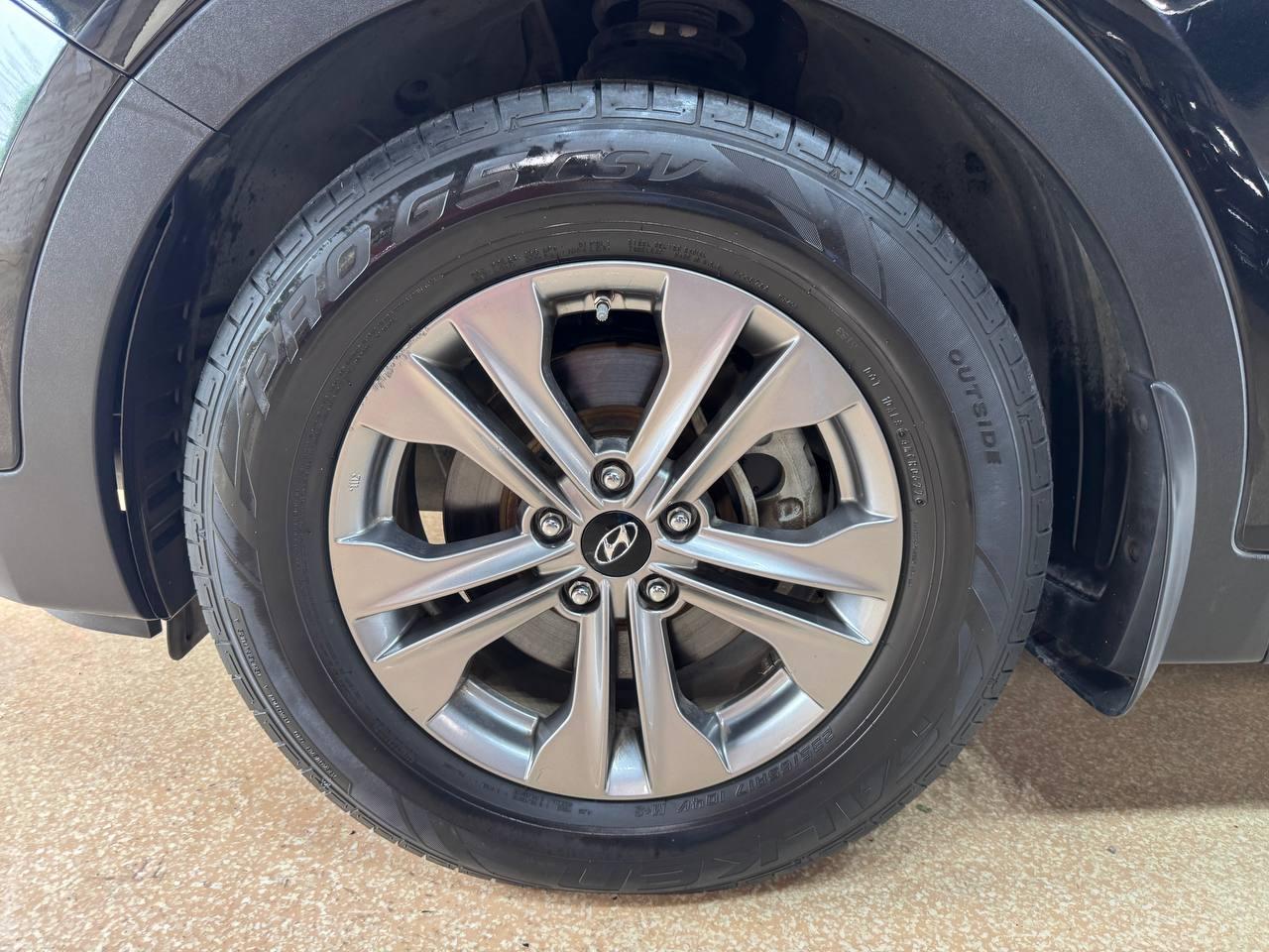 Hyundai Santa Fe Sport FWD 4dr 2.4 2016