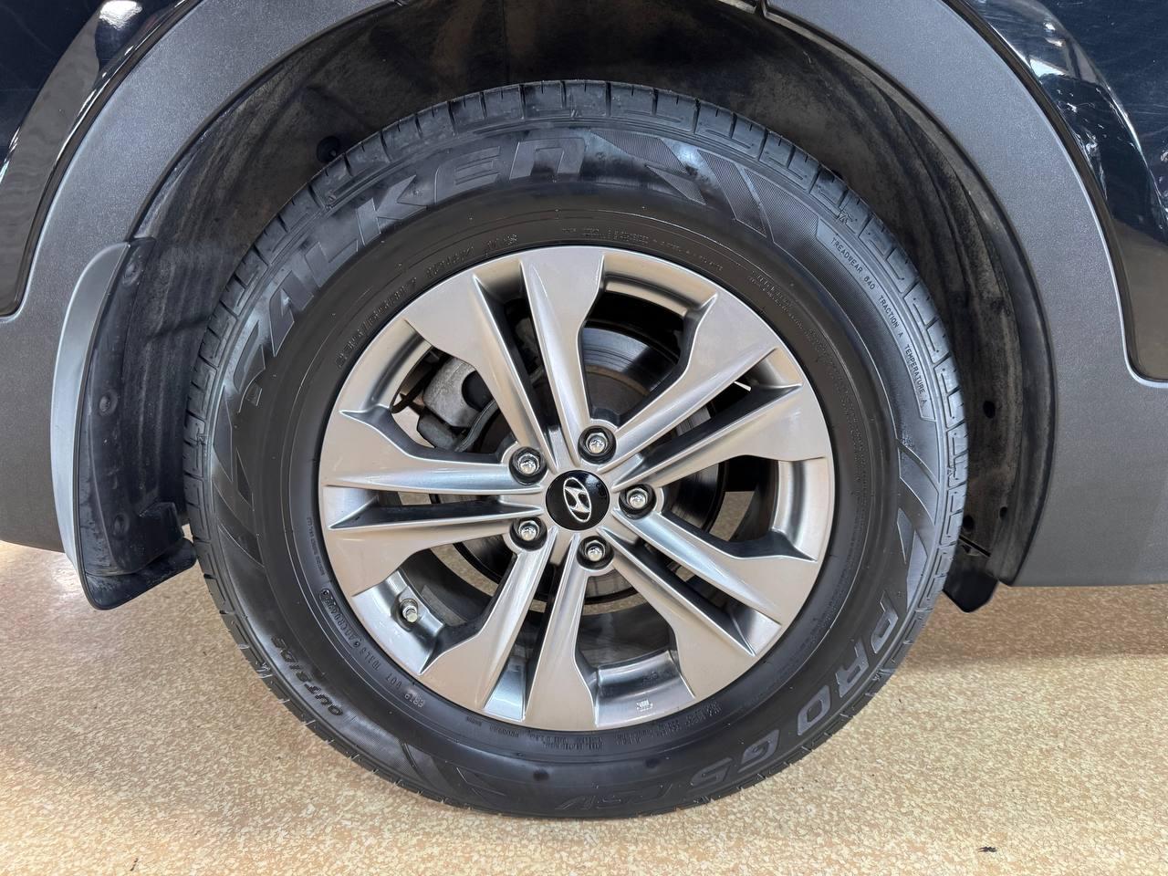 Hyundai Santa Fe Sport FWD 4dr 2.4 2016