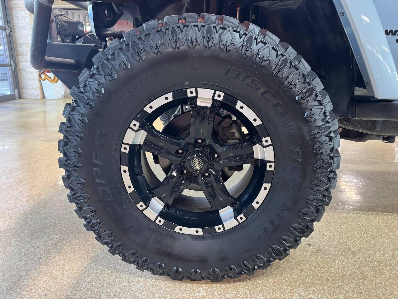 Jeep Wrangler Unlimited 4WD 4dr Arctic *Ltd Avail* 2012