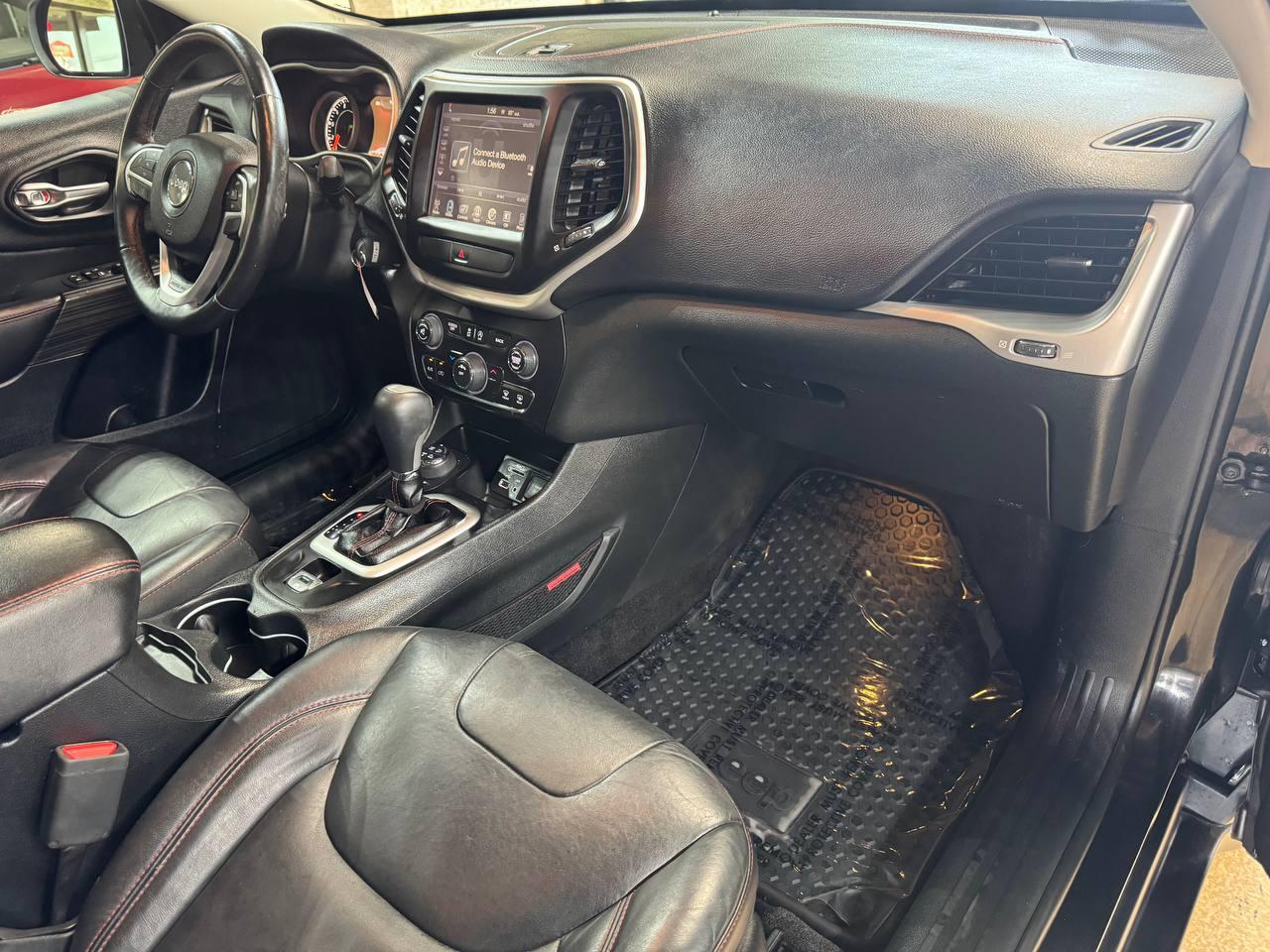 Jeep Cherokee 4WD 4dr Trailhawk 2016