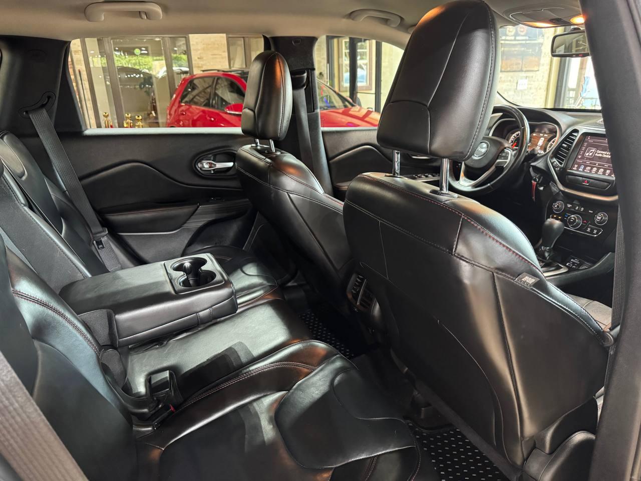 Jeep Cherokee 4WD 4dr Trailhawk 2016