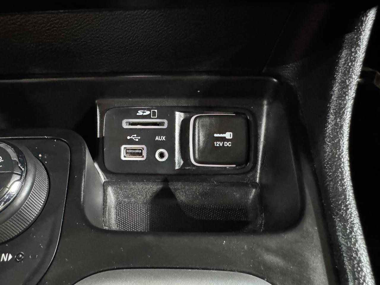 Jeep Cherokee 4WD 4dr Trailhawk 2016