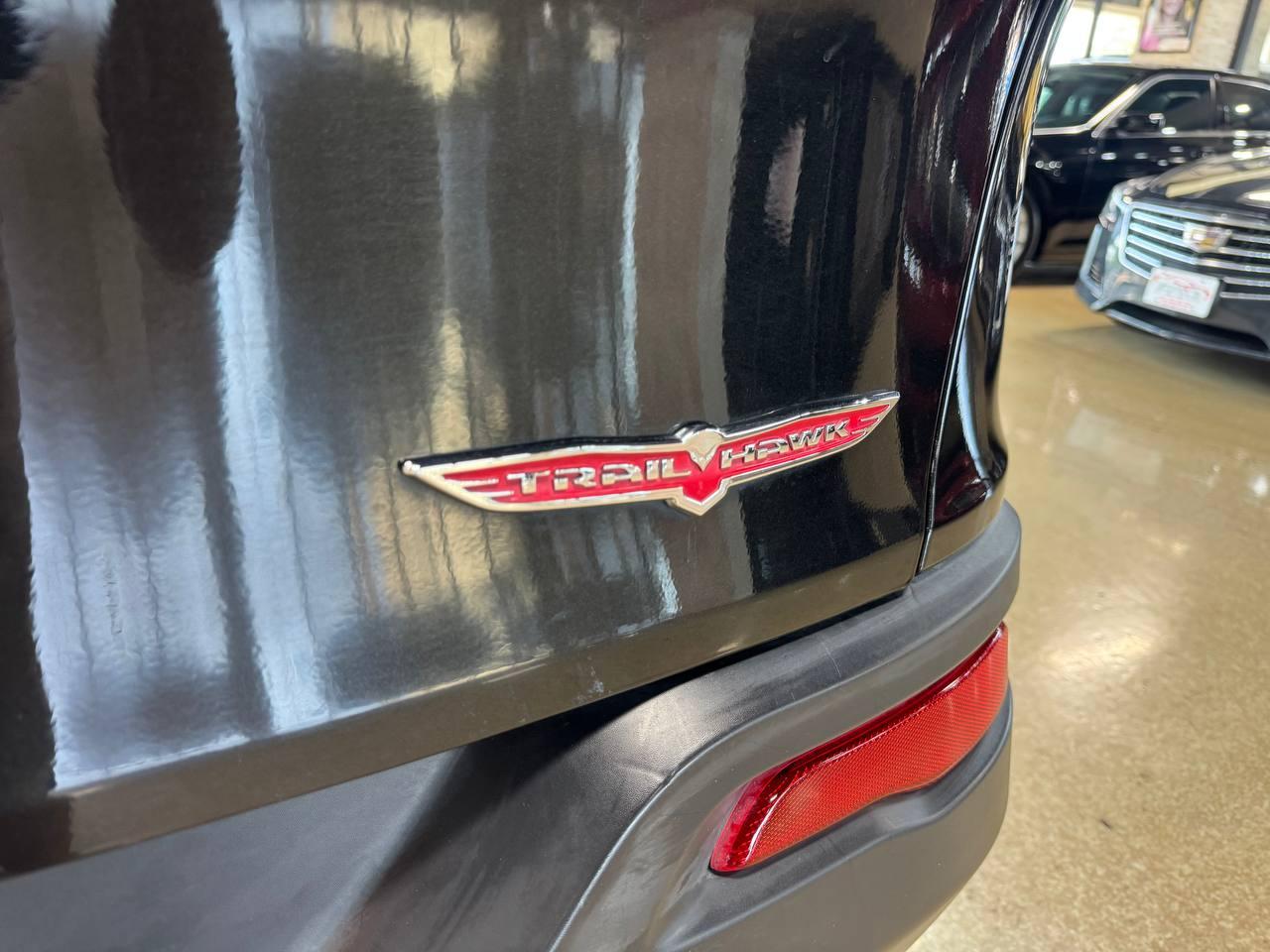 Jeep Cherokee 4WD 4dr Trailhawk 2016