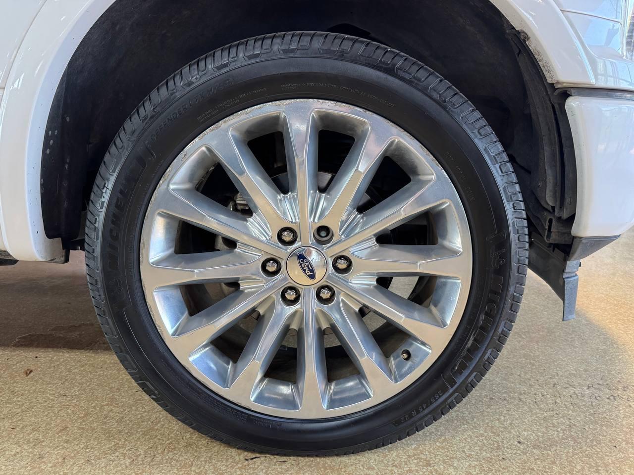 Ford F-150 Limited 4WD SuperCrew 5.5' Box 2019