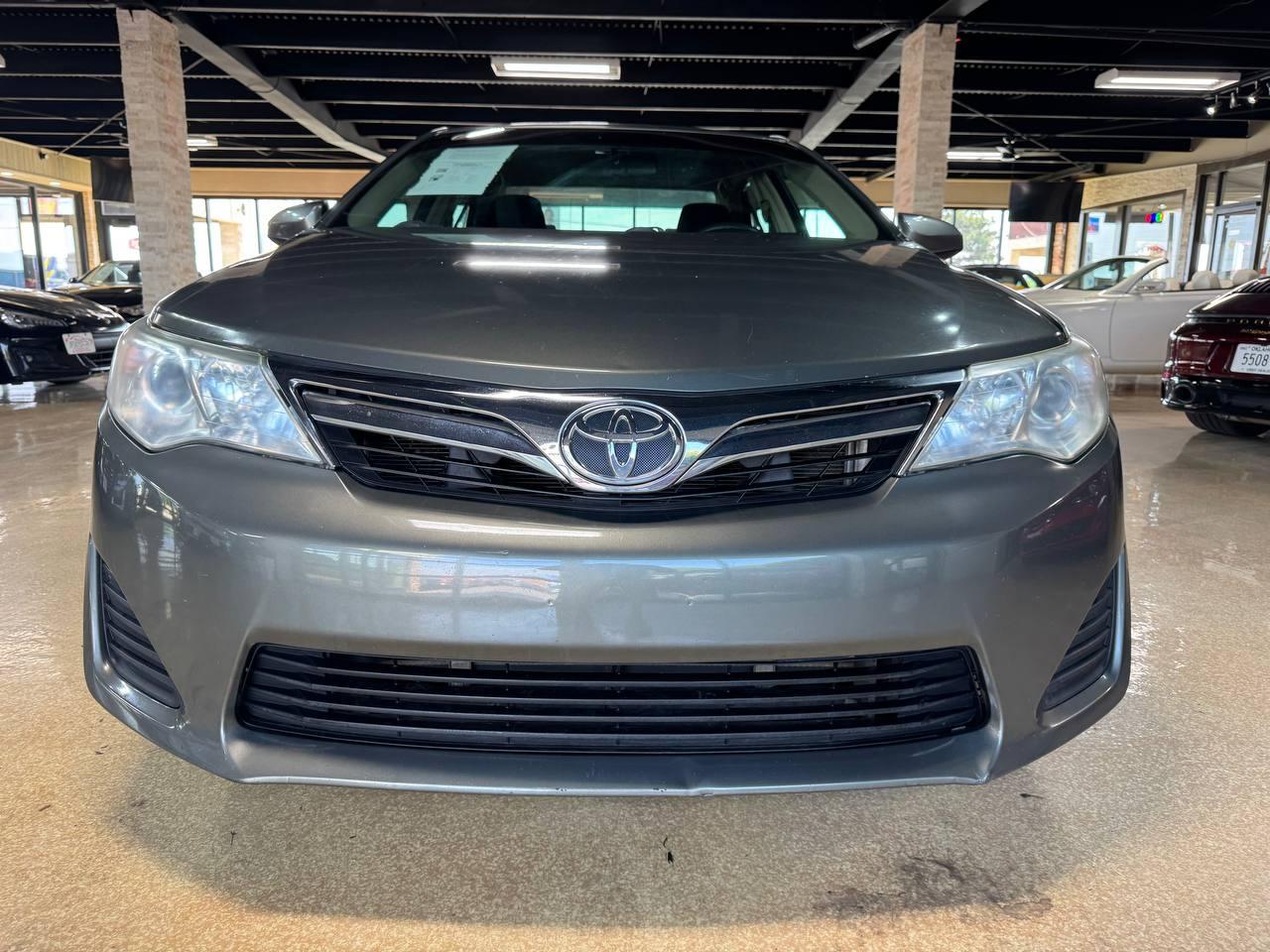 Toyota Camry 4dr Sdn I4 Auto L (Natl) *Ltd Avail* 2014