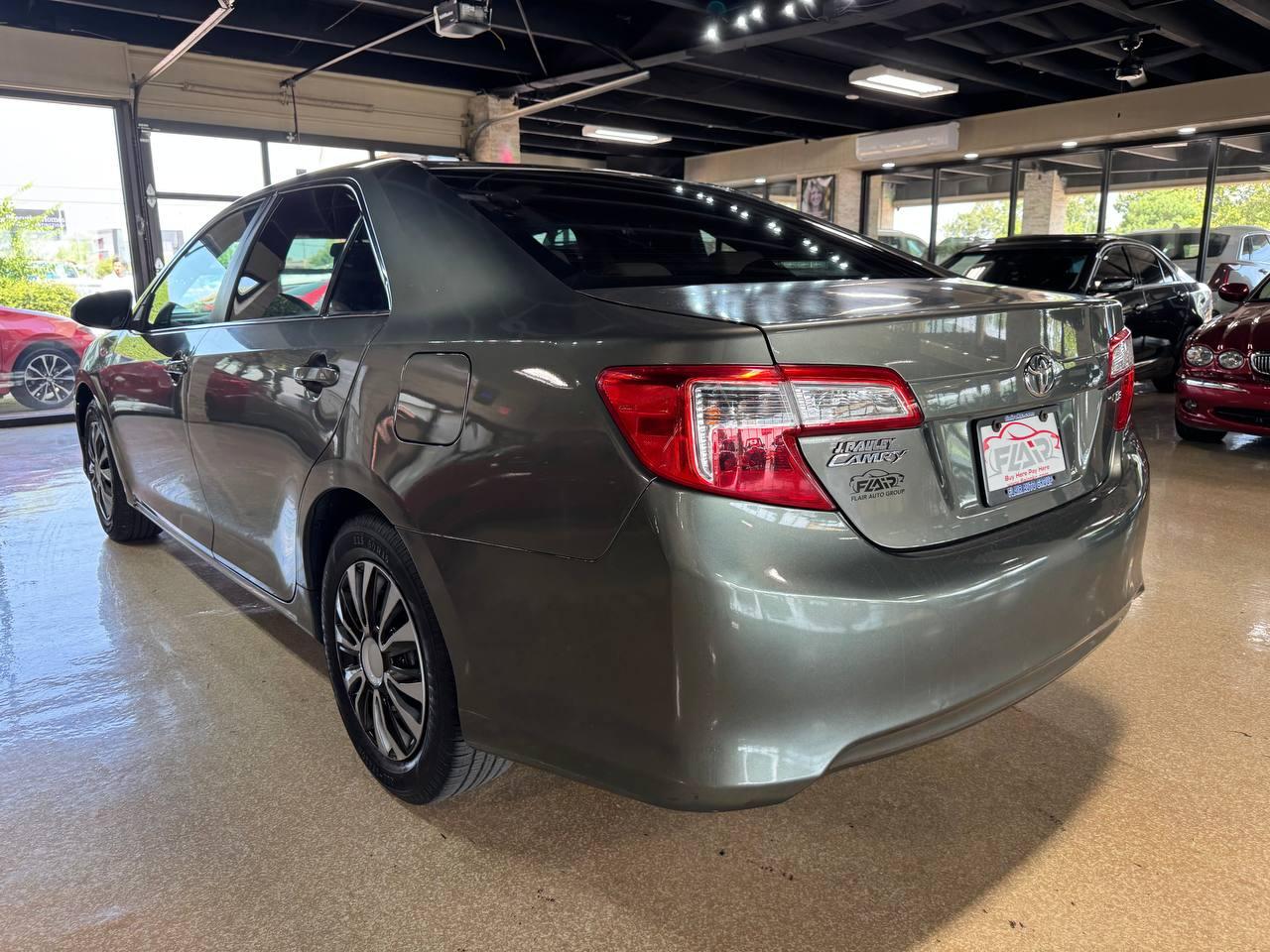 Toyota Camry 4dr Sdn I4 Auto L (Natl) *Ltd Avail* 2014
