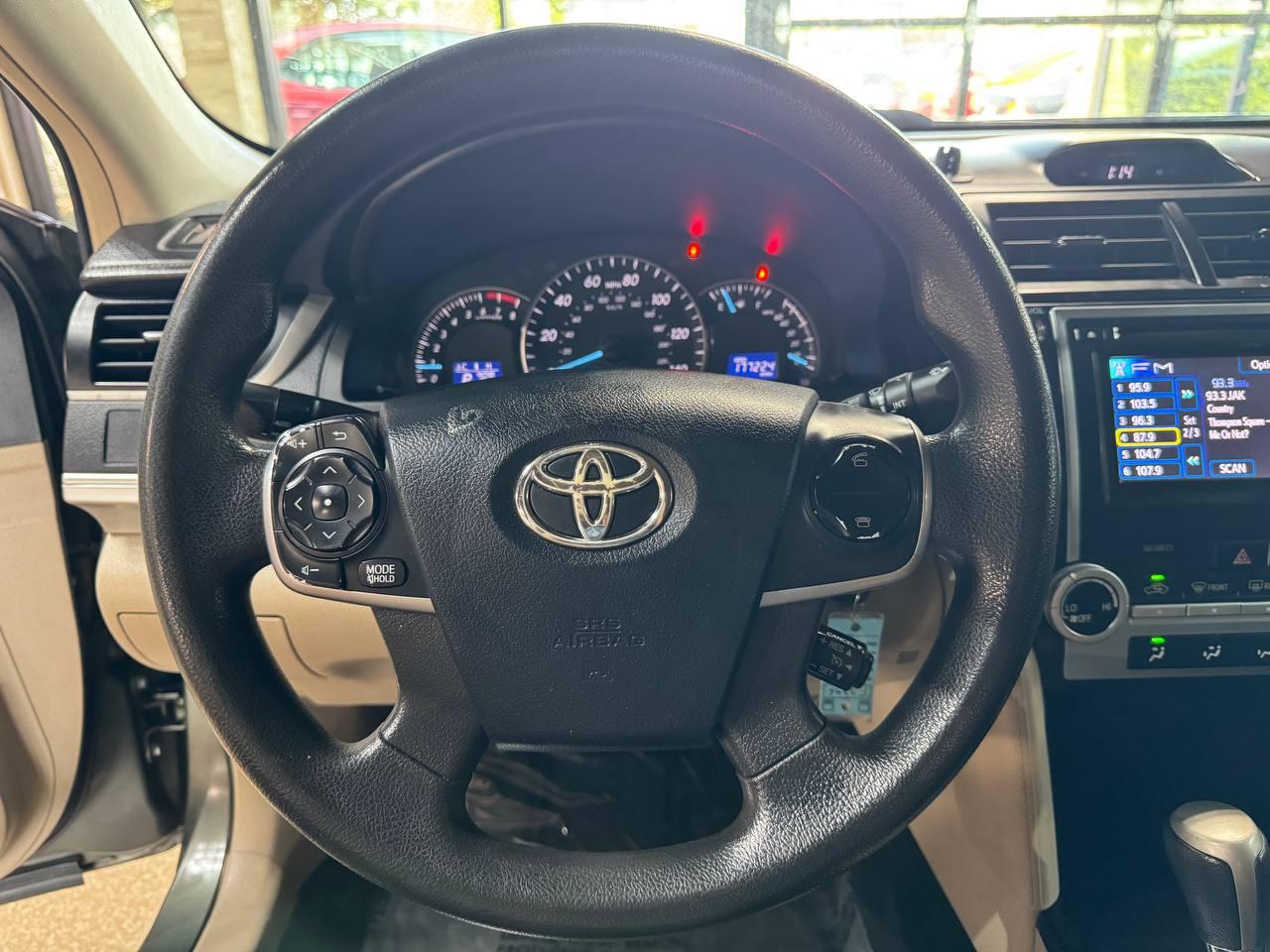 Toyota Camry 4dr Sdn I4 Auto L (Natl) *Ltd Avail* 2014