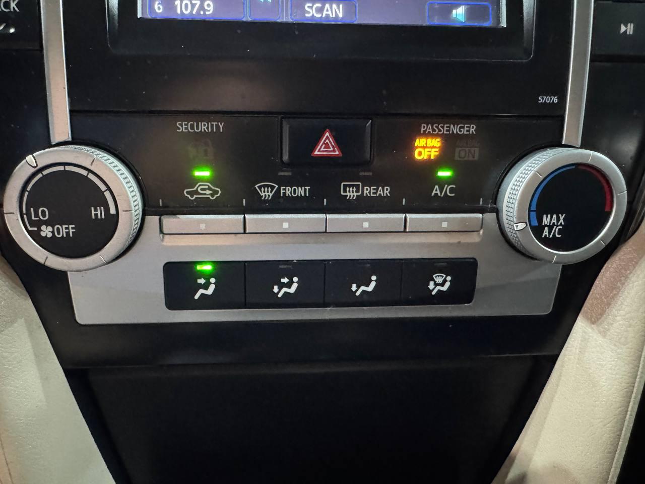 Toyota Camry 4dr Sdn I4 Auto L (Natl) *Ltd Avail* 2014