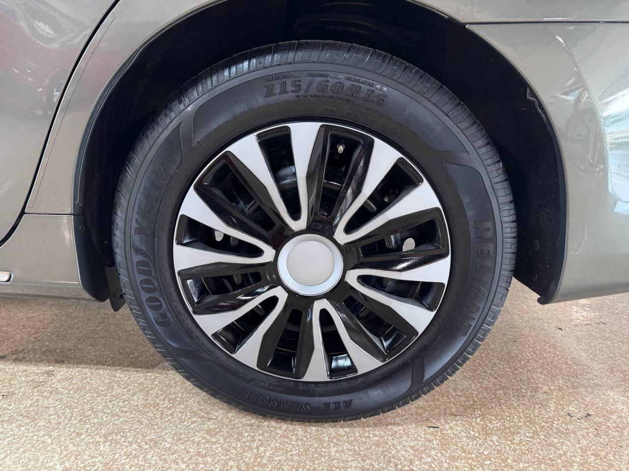 Toyota Camry 4dr Sdn I4 Auto L (Natl) *Ltd Avail* 2014