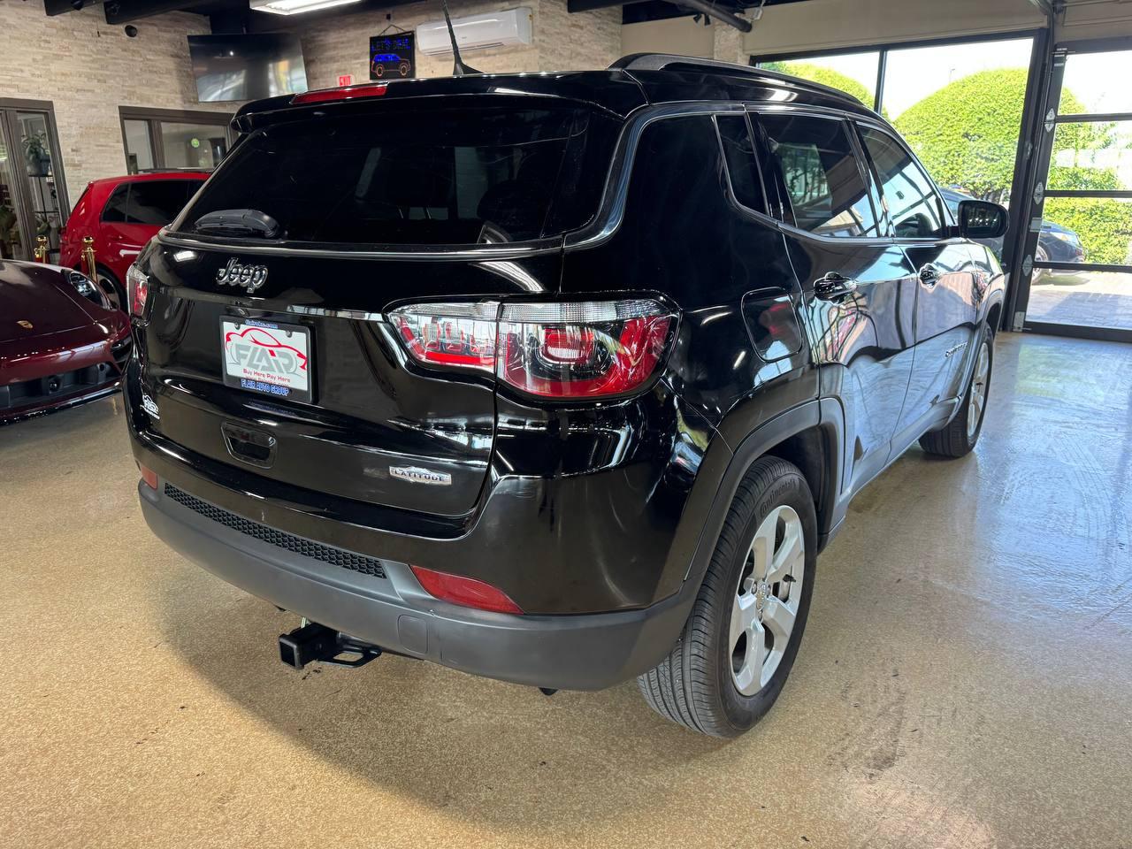 Jeep Compass Latitude FWD 2018
